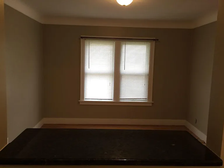 806 Forest Ave — Photo 8