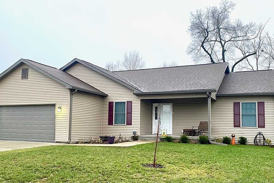 1st image of 2915 Farrington Ct