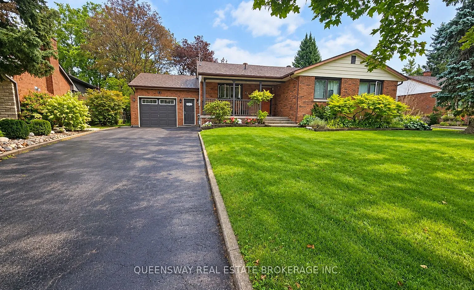 2 bed, $1,950 — Photo 1