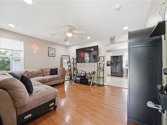 2nd image of 6113 Pamlico Cir