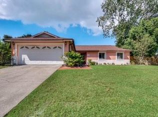 3171 Foxwood Dr, Apopka, FL 32703