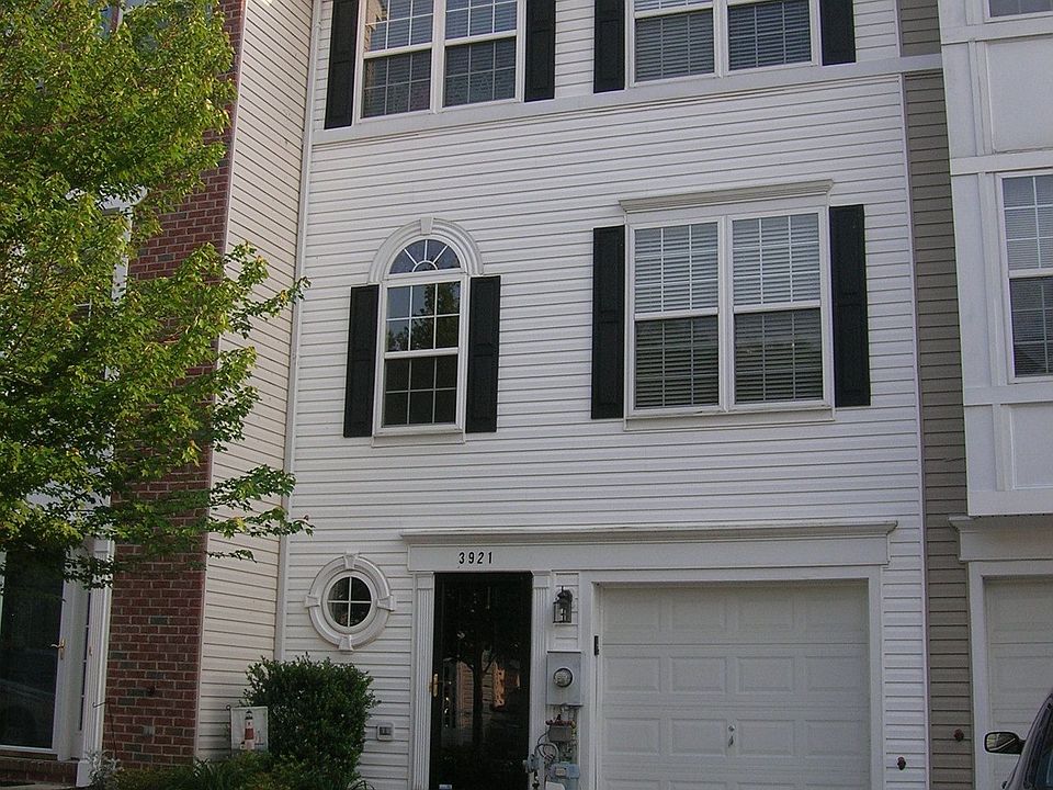 1st image of 3921 Apple Orchard Dr