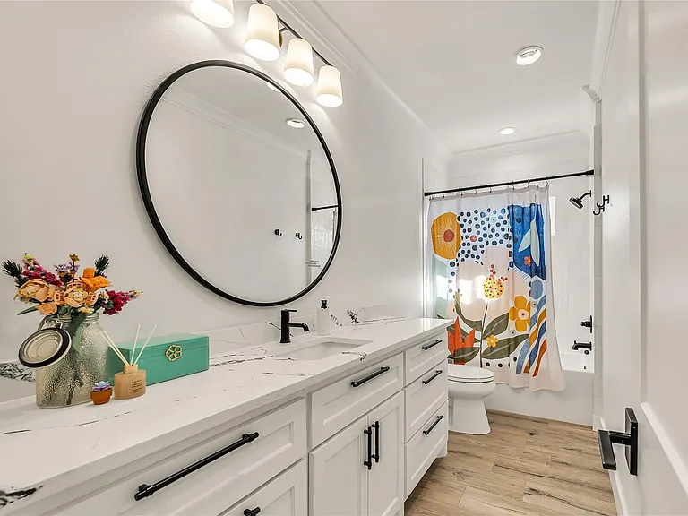 2033 Pebble Bend Dr — Photo 37