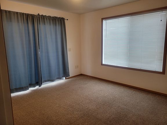 5th image of 1410 Worden Ave #101
