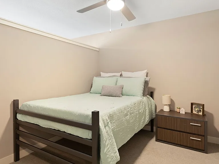 Spectrum Apartments & Townhomes — Photo 33