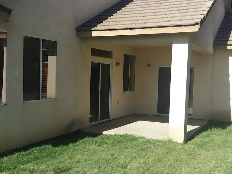 1740 Fortress Way — Photo 3