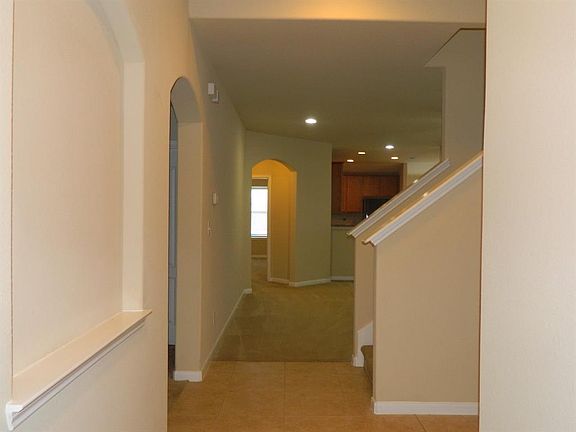 5th image of 6923 Stevenson Dr
