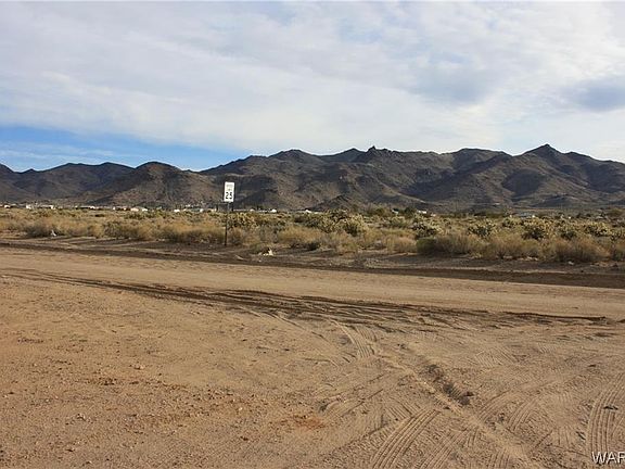 4th image of 4020 W Chino Dr