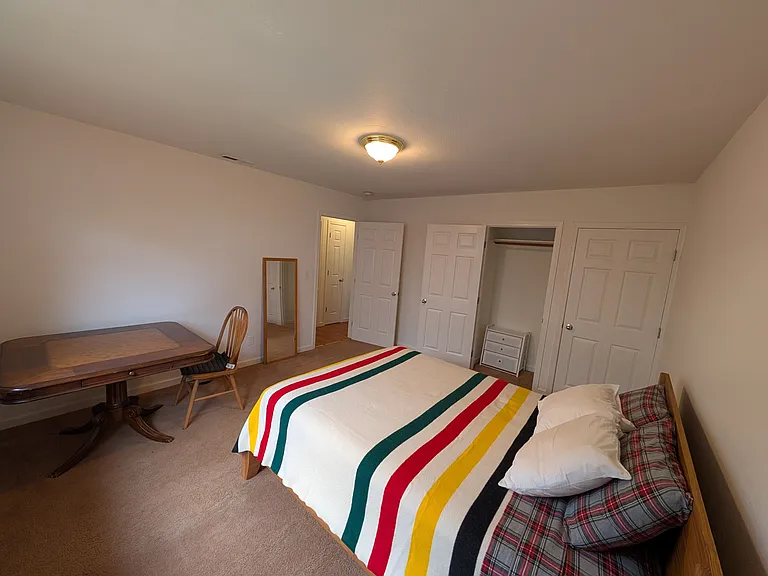 548 Hannon Ave — Photo 3