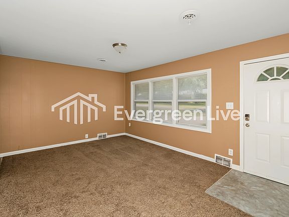 2nd image of 11428 Palmer Ave