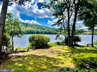 51 Midlake Dr #102H, Lake Harmony, PA 18624