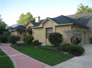 1233 Majestic Palm Ct, Apopka, FL 32712