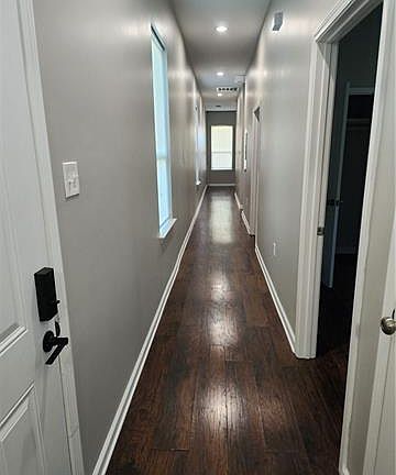2nd image of 2522 N Galvez St