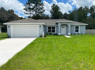 122 W Navarro Pl, Citrus Springs, FL 34434