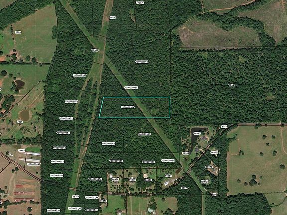 5th image of 376 Oak Springs Rd