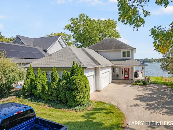 512 Howard Ave, Holland, MI 49424