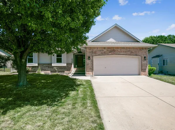 10508 E Ayesbury St, Wichita, KS 67226