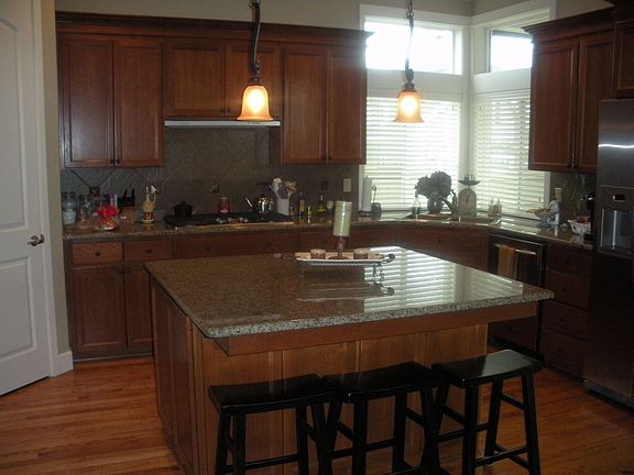 3rd image of 1824 66th St SE