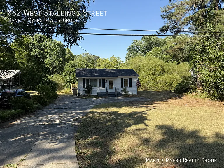 832 W Stallings St — Photo 2