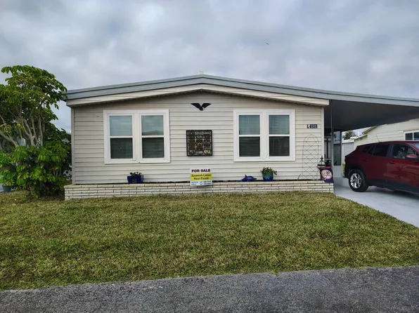 232 Spanish Lakes Dr, Nokomis, FL 34275