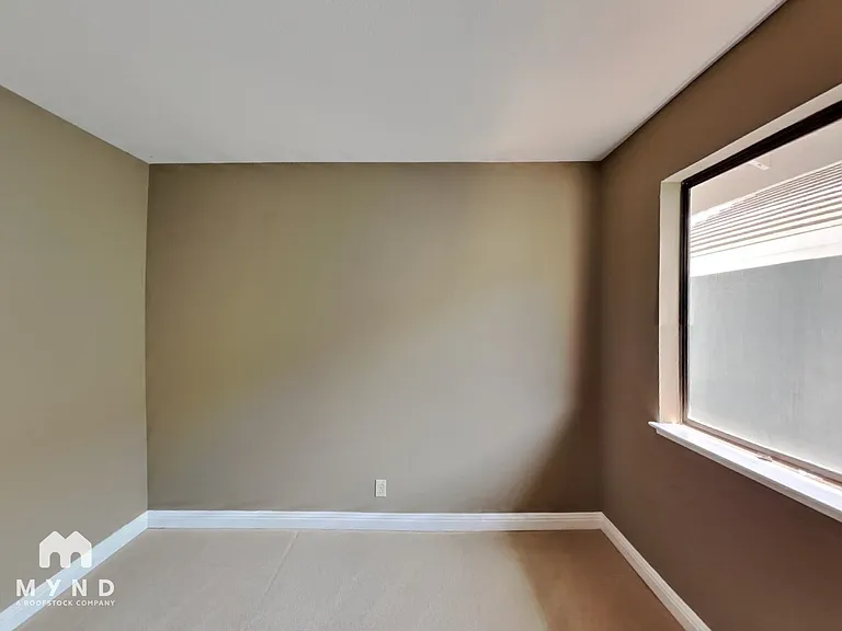 4721 Shannondale Dr — Photo 13