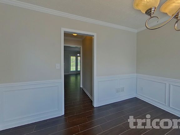 4th image of 315 Avonlea Dr