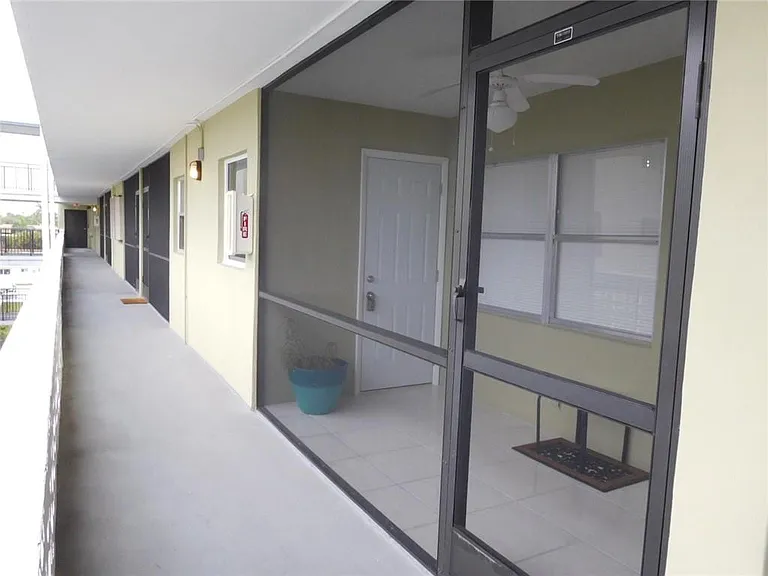1425 Arthur St #414B — Photo 13