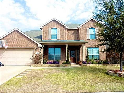 1st image of 406 Fairway Bluff Dr