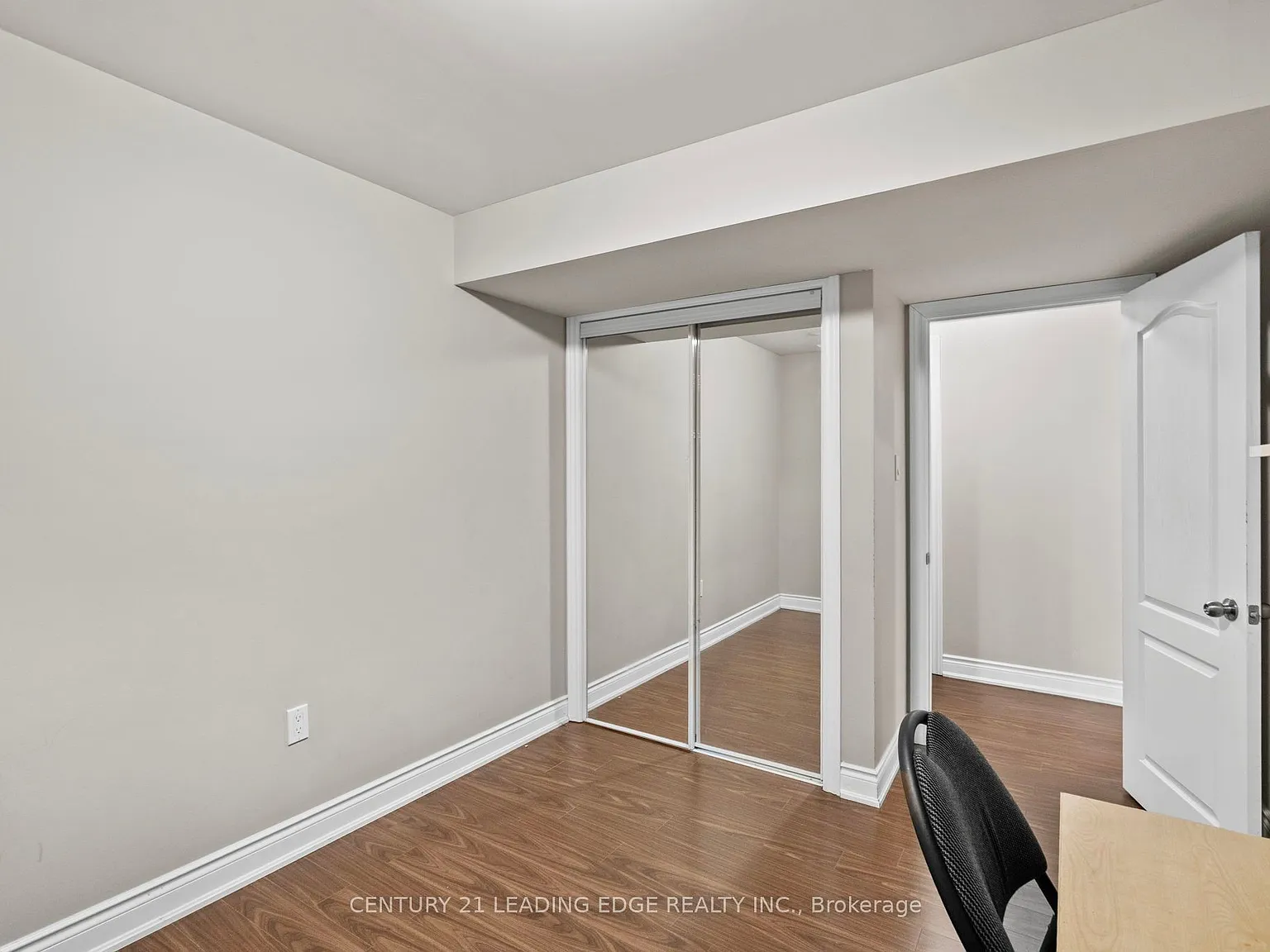 2 bed, $1,799 — Photo 4