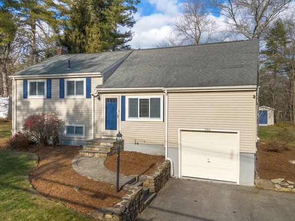 204 Orchard St, Millis, MA 02054