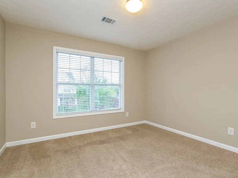 6739 Island Pointe Dr — Photo 13