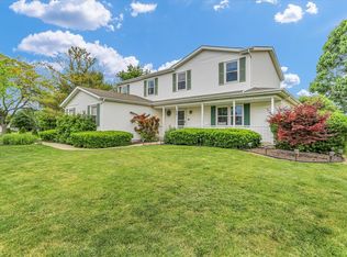 1930 Berkshire Gardens Cc Ln, Normal, IL 61761