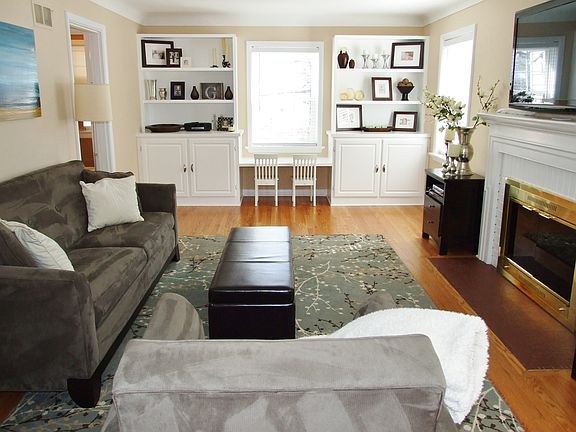 2nd image of 2316 Saint Clair Ave