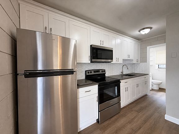 5th image of 1215 Hartman Rd APT 7