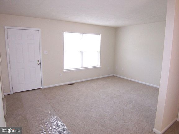 2nd image of 117 Mahogany Dr