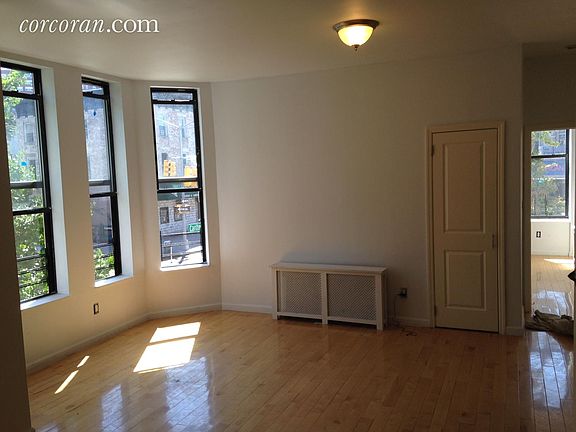 3rd image of 636 Carlton Ave APT 1L