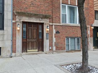 859 N La Salle Dr #G, Chicago, IL 60610