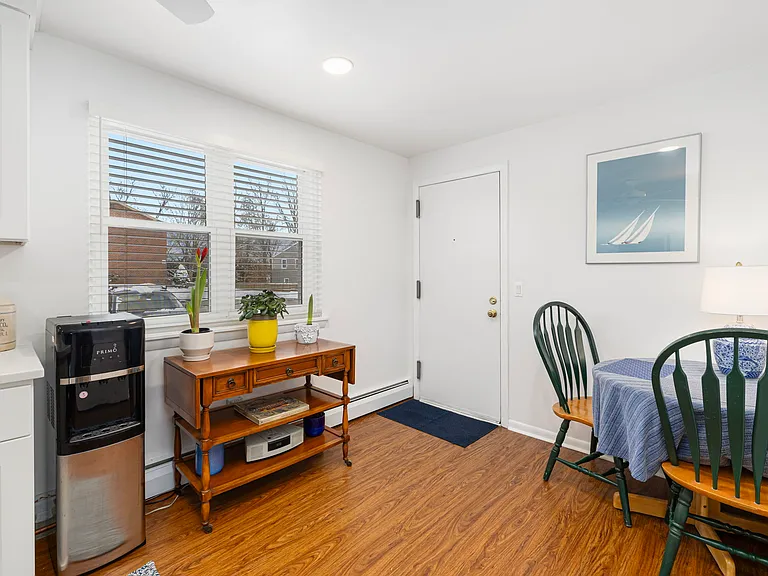 70 Carroll Ave #1009 — Photo 9