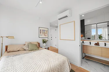 Rented by Quay Plaza LLC