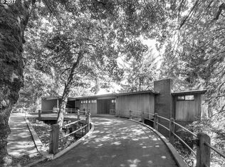 3136 SW Fairmount Blvd, Portland, OR 97239