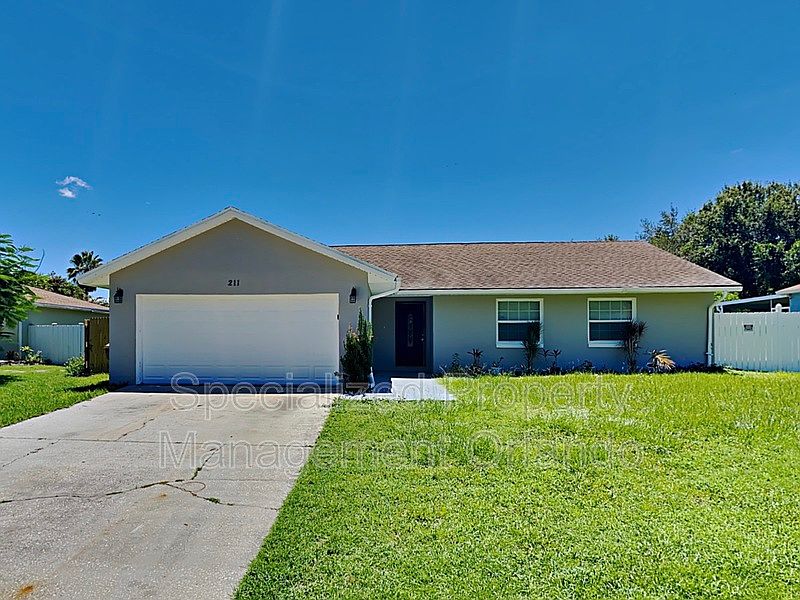 1st image of 211 Chillingham Ln