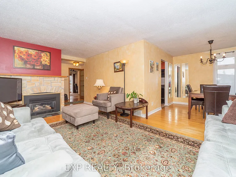 21 Southview Cres — Photo 7