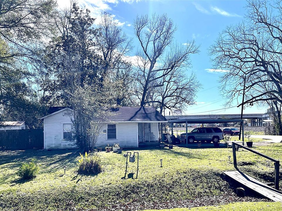 2nd image of 3015 Enner Rd