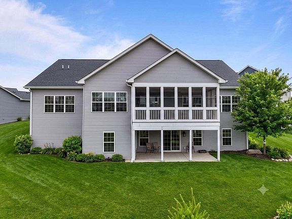 3rd image of 1740 Cobblestone COURT