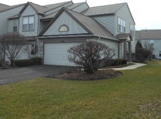 3289 Cremin Ln, Aurora, IL 60502