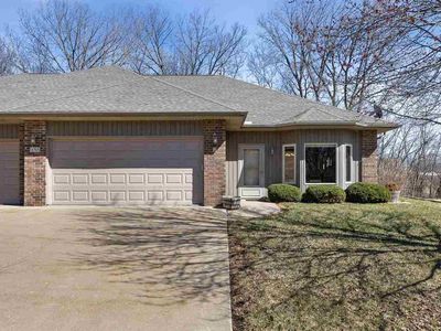 955 Applewood Ct UNIT 2, Coralville, IA, 52241