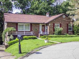 116 Summit Dr, Huntington, WV 25705