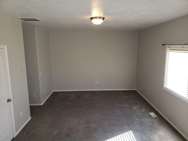 11711 W Gambrell St — Photo 7
