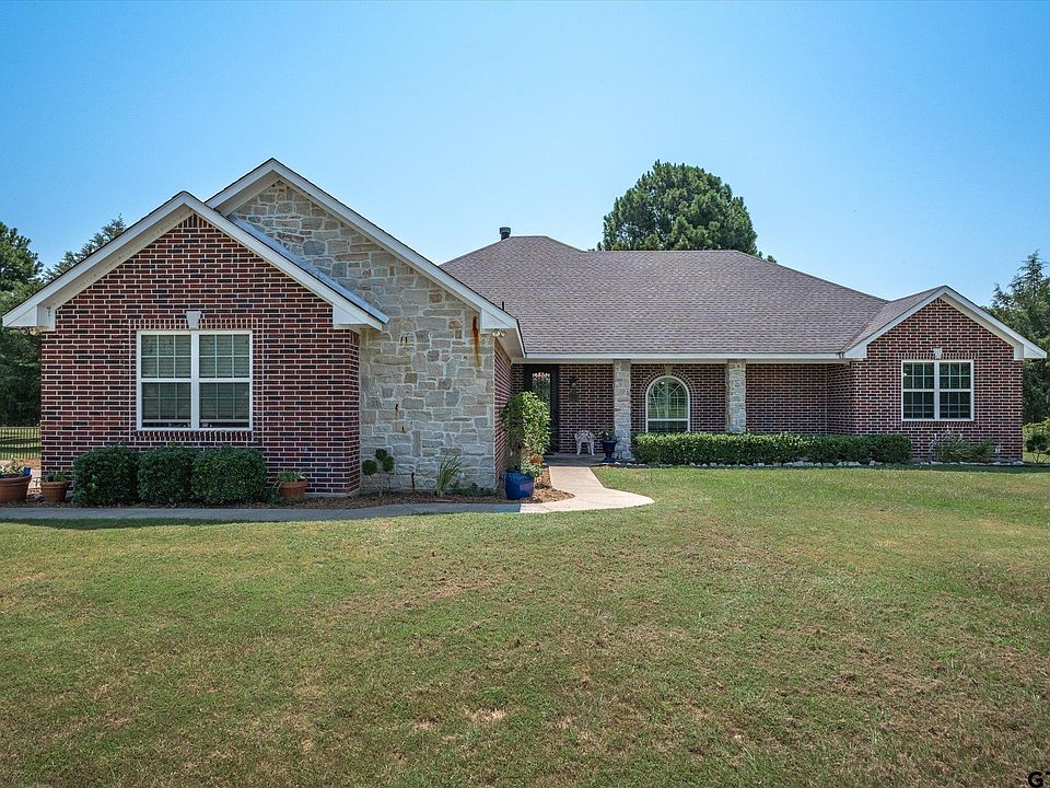 1st image of 318 Private Road 5590
