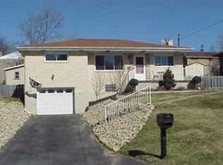204 McLay Dr, Elizabeth, PA